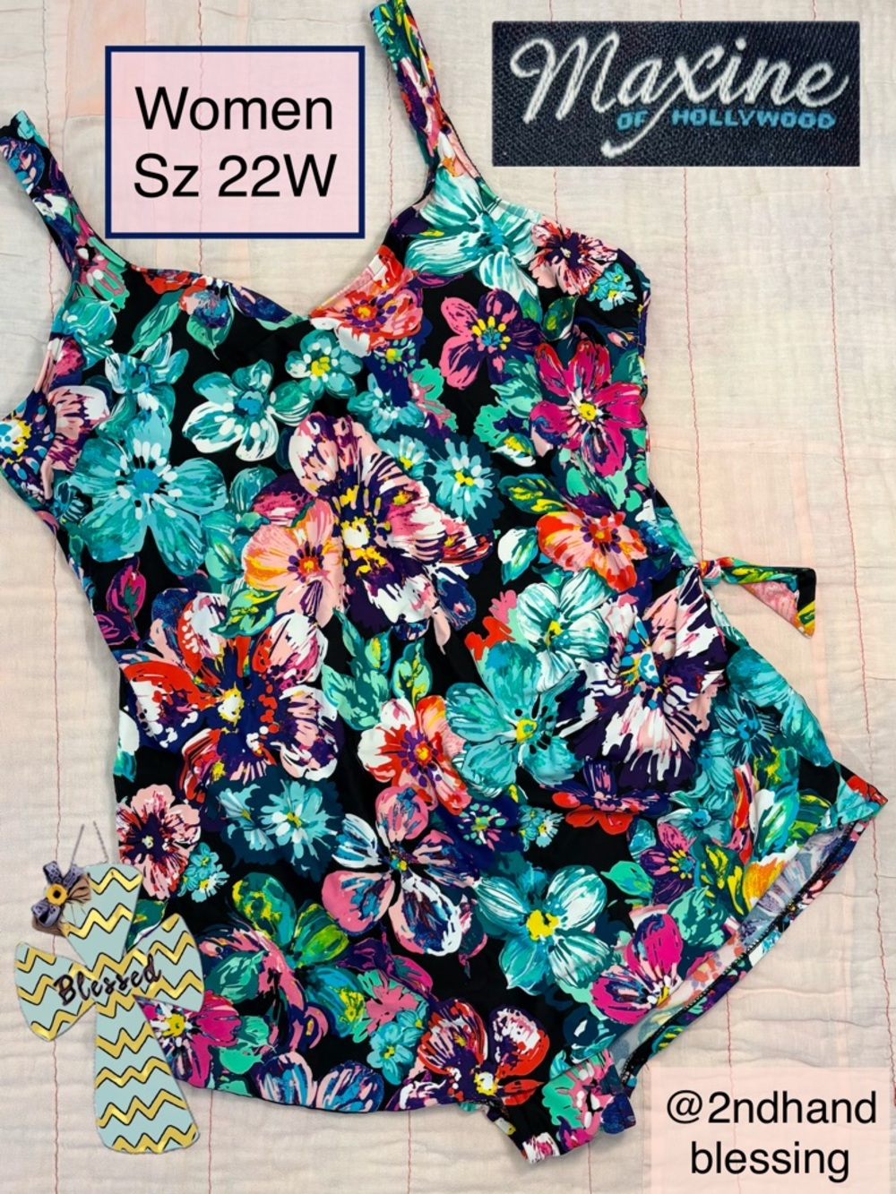Maxine of Hollywood Floral One-Piece Swimsuit, Sz 22W, Front Coverage Skirt